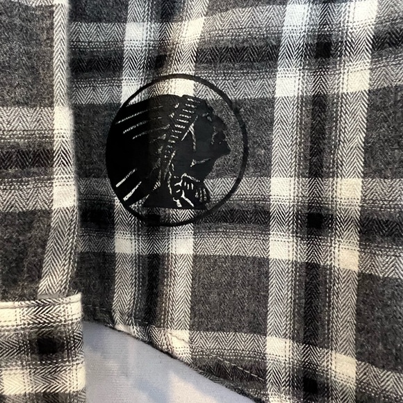Indian motorcycle women’s button down shirt brand new. - Picture 4 of 15
